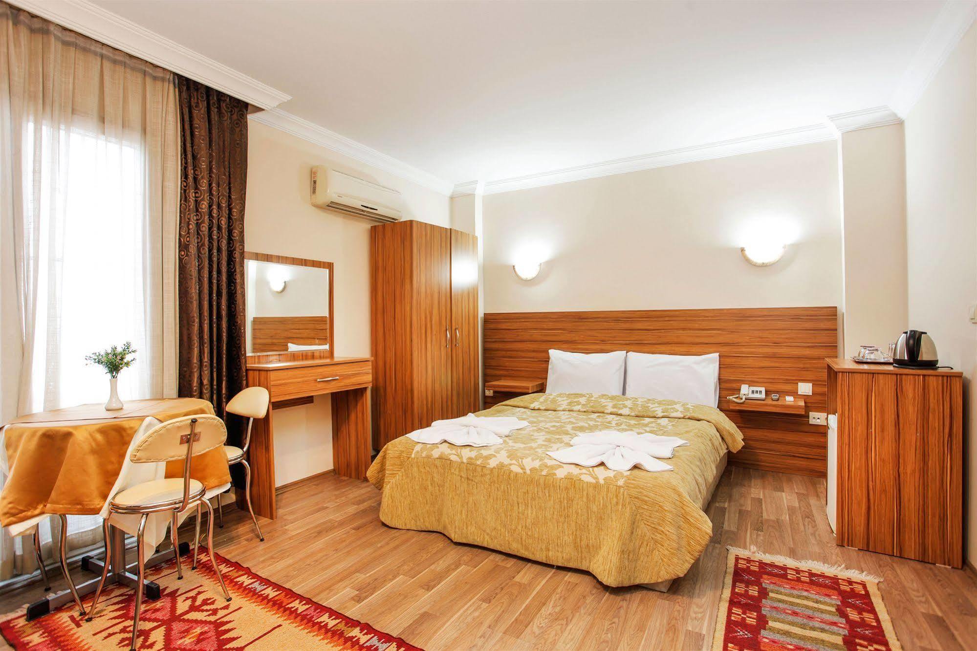 Casa Mia Hotel Provincia di Provincia di Istanbul Esterno foto